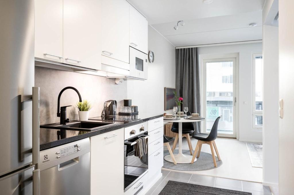 Apartment Near The Train Station, Free Parking &Netflix Kuopio Esterno foto