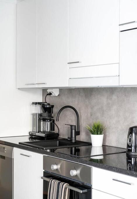 Apartment Near The Train Station, Free Parking &Netflix Kuopio Esterno foto