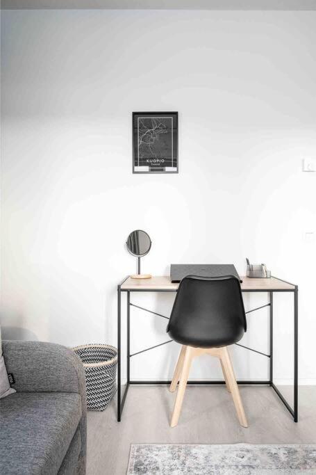 Apartment Near The Train Station, Free Parking &Netflix Kuopio Esterno foto
