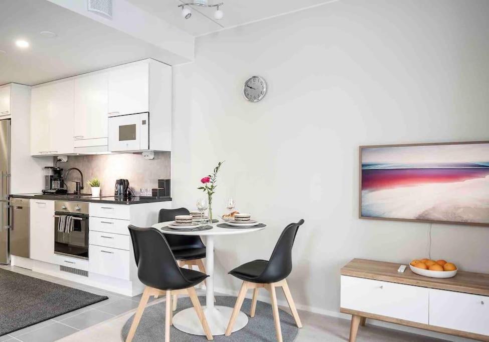 Apartment Near The Train Station, Free Parking &Netflix Kuopio Esterno foto