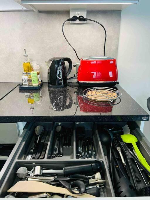 Apartment Near The Train Station, Free Parking &Netflix Kuopio Esterno foto