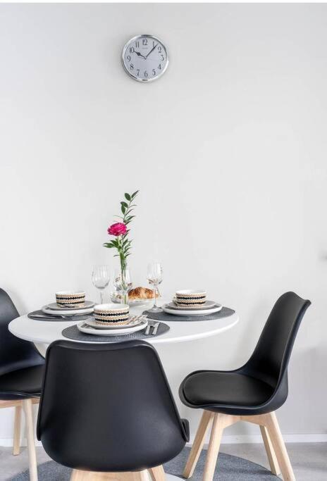 Apartment Near The Train Station, Free Parking &Netflix Kuopio Esterno foto