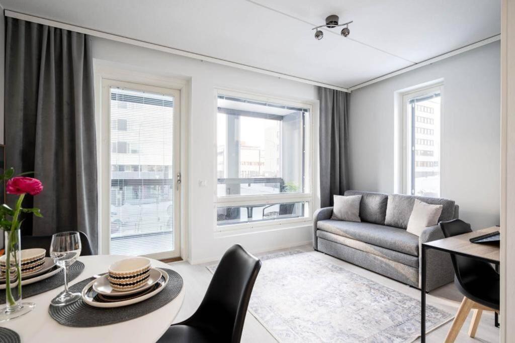 Apartment Near The Train Station, Free Parking &Netflix Kuopio Esterno foto