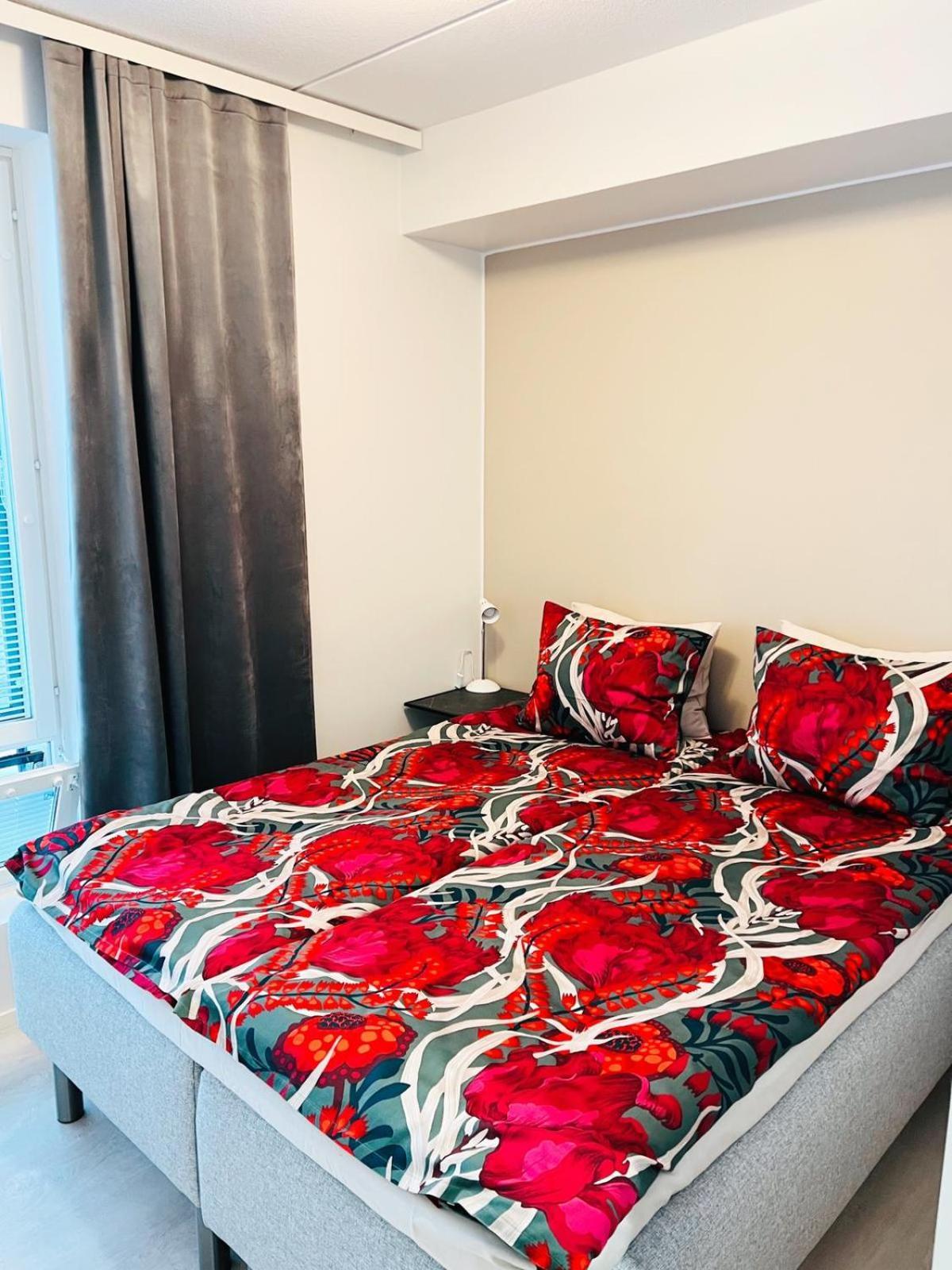 Apartment Near The Train Station, Free Parking &Netflix Kuopio Esterno foto